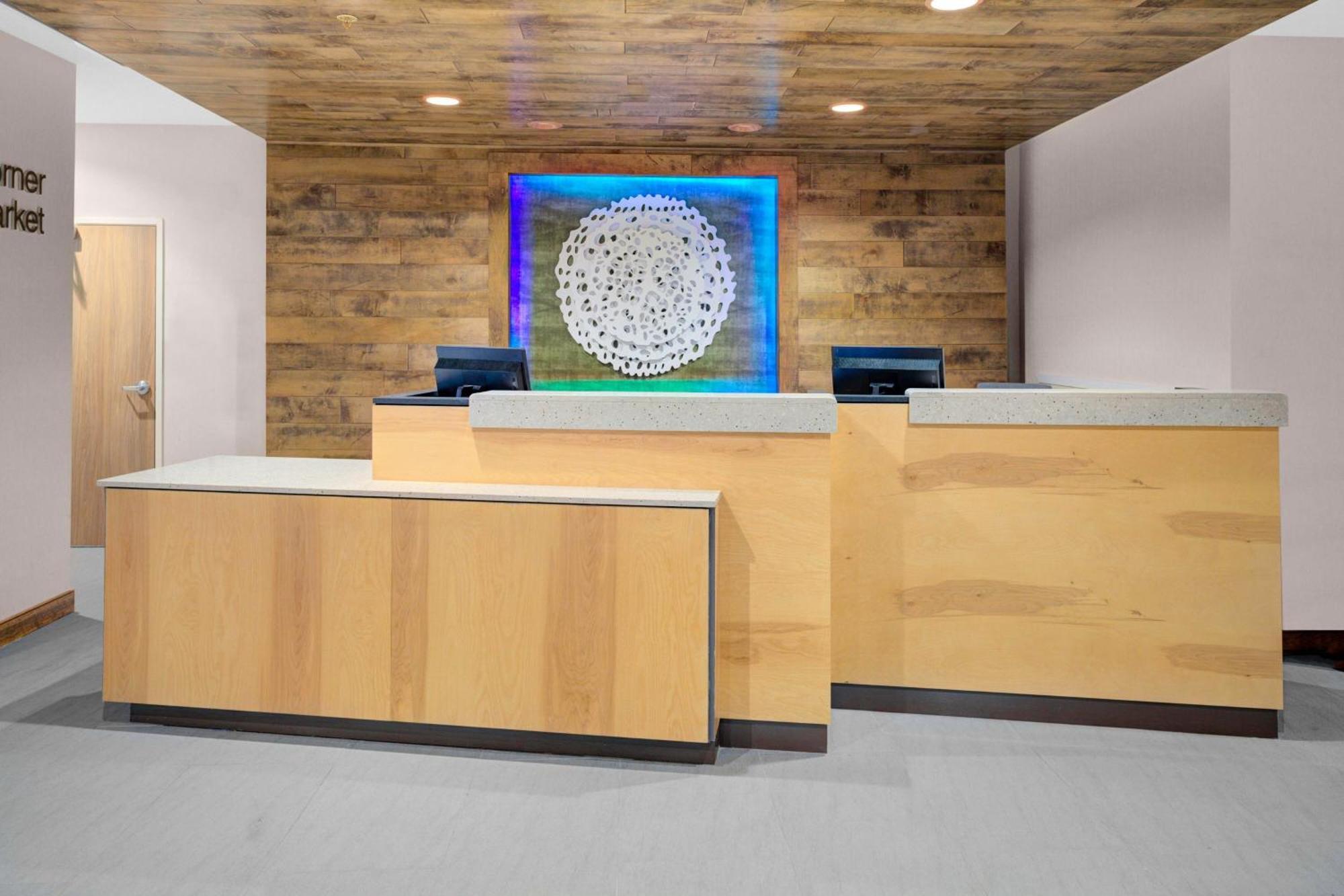 Fairfield Inn & Suites By Marriott Roanoke Сейлем Екстериор снимка